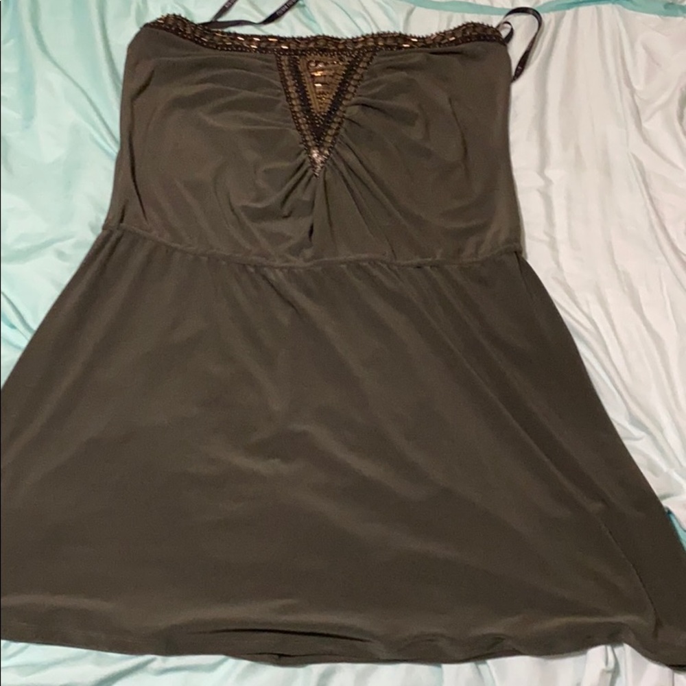 Sleeveless mini green dress